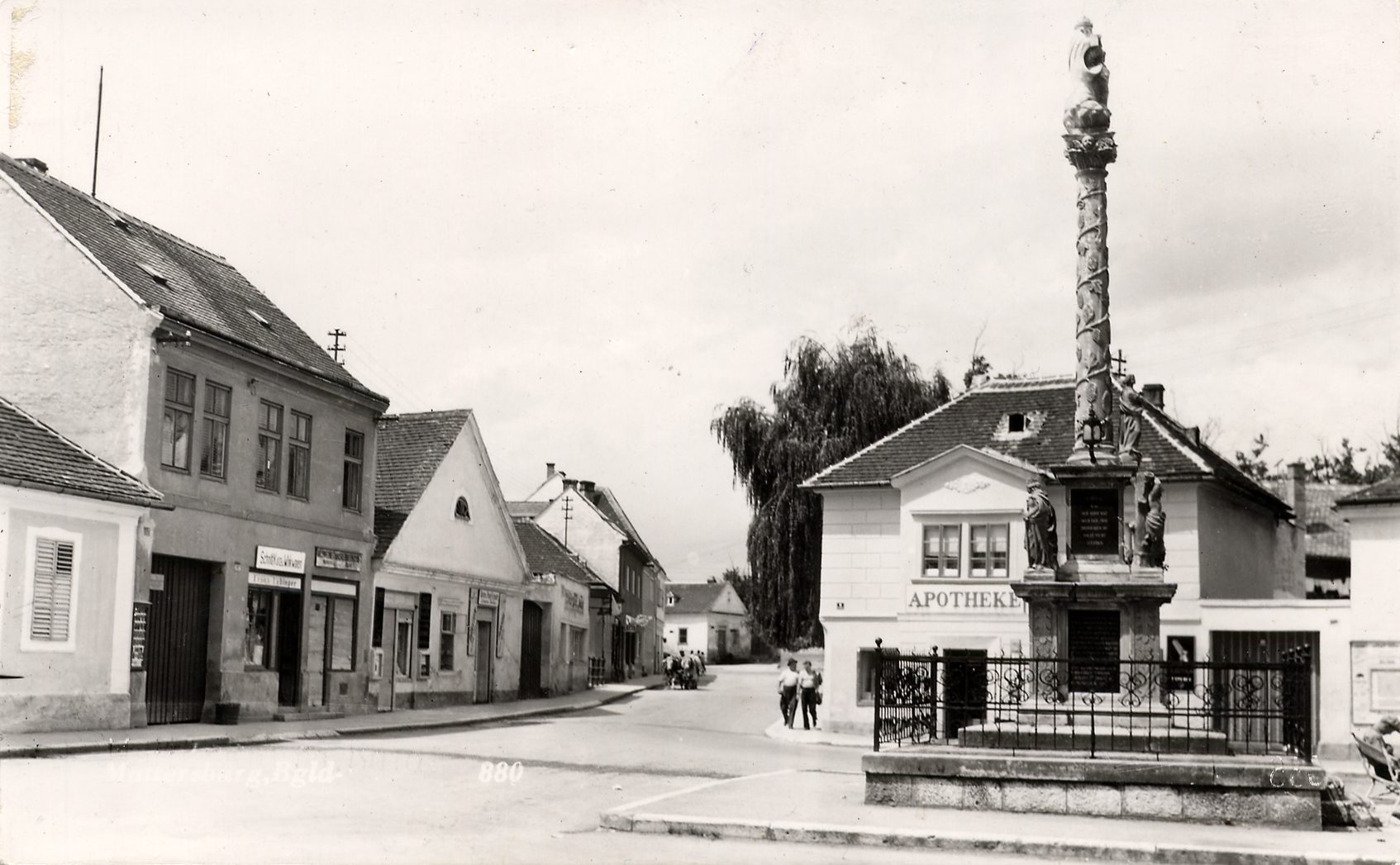 Hauptplatz um 1930 (Ansichtskarte)